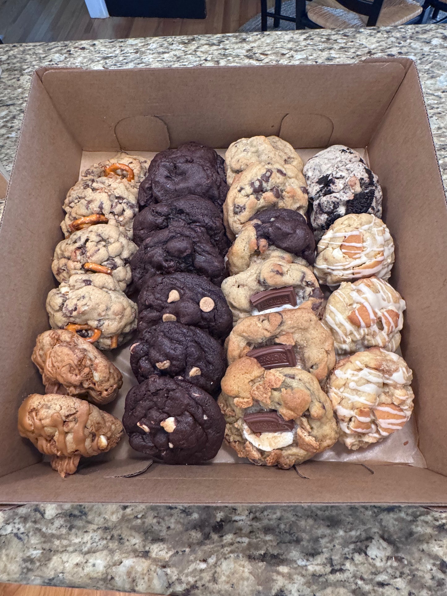Party Box - 24 Cookies